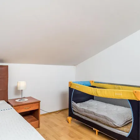 2 Bedroom Cozy In Apartamento *