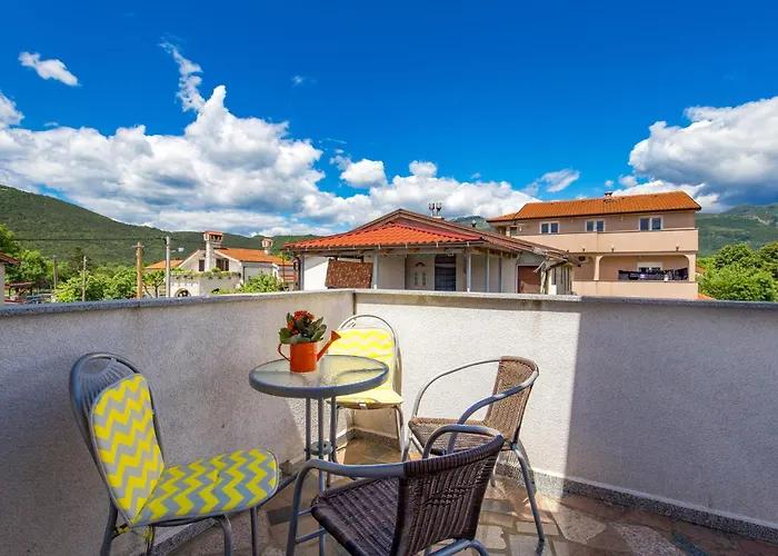 Apartment 2 Bedroom Amazing In *