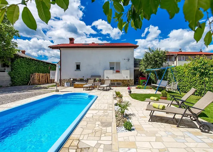 Apartment 2 Bedroom Amazing In