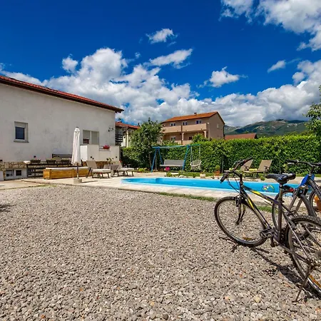 2 Bedroom Amazing In *