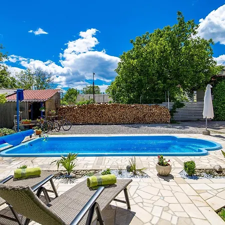 Apartman 2 Bedroom Amazing In