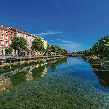 2 Bedroom Cozy In * Drazice